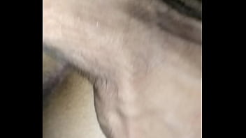 Novinha gozou no pau