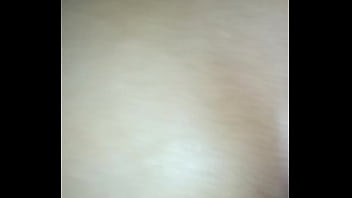 Novinha gozou no pau