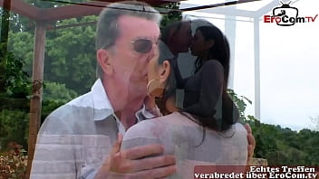 Alter mann bumst brünette milf hure im urlaub Alter mann bumst brünette milf hure im urlaub