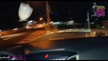 Bruna santiny chupando uma rola enorme