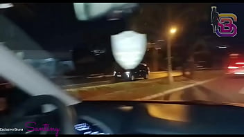 Bruna santiny chupando uma rola enorme