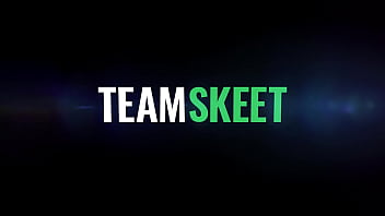 Afraid of kissing with therapy she'll be licking dicks in no time