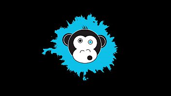 Blonde babe loves to blow cock