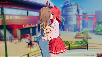 2 girls one public scene zero shame