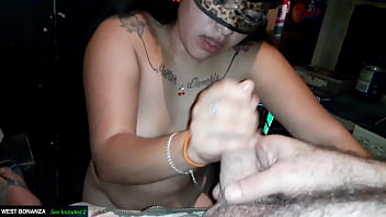 Geraldine sucks my cock cum in her mouth in d j booth