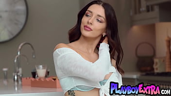 Big tits milf muse introducing her sexy nipple piercings