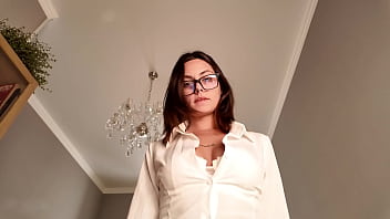 Take a look bts of a student's set shoot for of