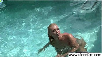 Using sex dildo toys solo girl get to climax video 07