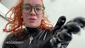 Huge cock futa mommy in black latex catsuit pegs you hard and feeds you cum veggiebabyy Huge cock futa mommy in black latex catsuit pegs you hard and feeds you cum veggiebabyy