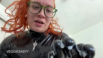 Huge cock futa mommy in black latex catsuit pegs you hard and feeds you cum veggiebabyy Huge cock futa mommy in black latex catsuit pegs you hard and feeds you cum veggiebabyy