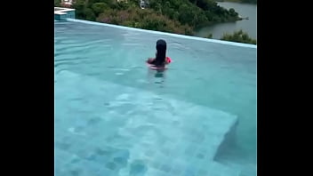 Onde mais seria gostoso rebolar assim