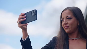 Nympho brit with a perfect body fucks on the first date