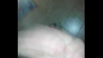 Guy masturbate in bathroom