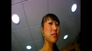 Asiatiques avant toute séance de baise david el moreno fait un check up