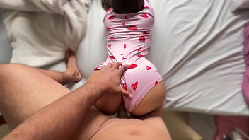 Sexo matinal com meu namorado dotado