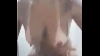 Gostosa coroa do cafe