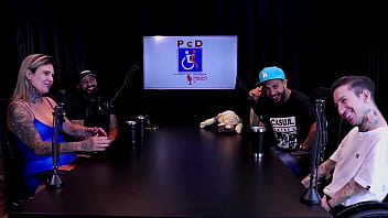 Fez um vídeo mijando de mãos dadas não solta squirting entraram no pornô por gostar de sexo e o ciúmes e receio de gravar casal dna watch sheer red