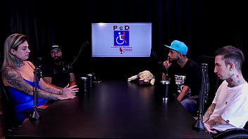 Fez um vídeo mijando de mãos dadas não solta squirting entraram no pornô por gostar de sexo e o ciúmes e receio de gravar casal dna watch sheer red