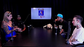 Fez um vídeo mijando de mãos dadas não solta squirting entraram no pornô por gostar de sexo e o ciúmes e receio de gravar casal dna watch sheer red