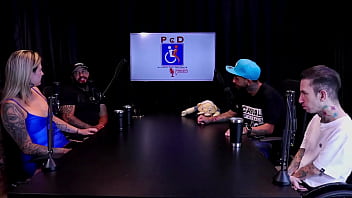 Fez um vídeo mijando de mãos dadas não solta squirting entraram no pornô por gostar de sexo e o ciúmes e receio de gravar casal dna watch sheer red