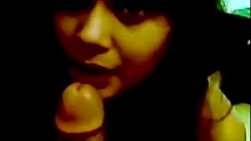 Super hot desi girlfriend explosive blowjob