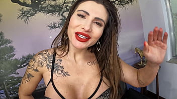 Pov com a milf jully souza com anal intenso e gozada facial