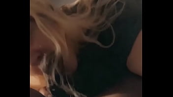 Sucking the cum out my tip