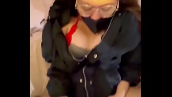 Buru buru ngentot sama istri teman sebelum suaminya pulang