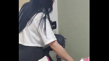 One day with my stepcousin she loves to fuck everywhere