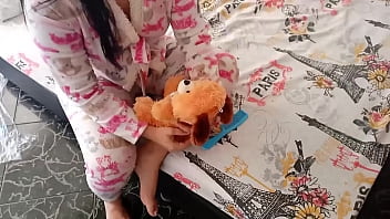 Incredible Game With My 18yearold Friend She Wants Me To Comb Her Hair And In Exchange She Lets Me Fuck Her Through Her Rich Virgin Vagina I Accidentally Impregnated Her thumbnail