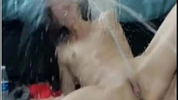 Amateur cam girl squirting on webcam