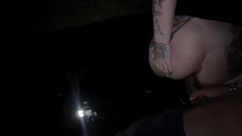 Na pedra do arpoador rj encontrei uma loirinha louca pra dar pro 1o que aparecesse não deixou por camisinha