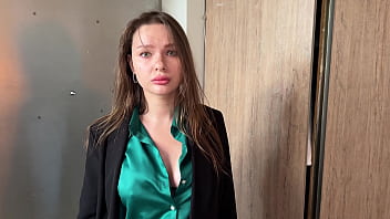 Fast cheating with my big ass boss ended with pussy creampie