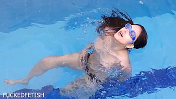 Sexy mermaid helen star pool naked