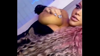 Good morning you like blondes