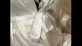 Charming blonde pregnant wife miranda karington is fond of listening mouth music and getting her belly jizzed after good pussy banging