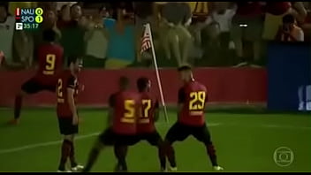 Botando na galeguinha