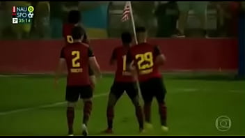 Botando na galeguinha