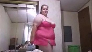 Sexy babe jack off huge dick & make it cum for her