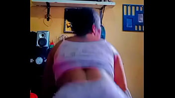 Putinha adora postar sua bunda no instagram