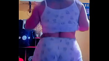 Putinha adora postar sua bunda no instagram