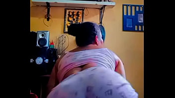 Putinha adora postar sua bunda no instagram