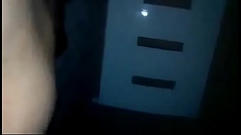 Le mato el oso a apuñaladas