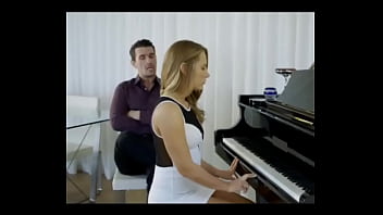 Angry man on lesson fucked the sexy yong bitch