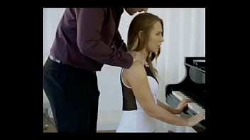 Angry man on lesson fucked the sexy yong bitch