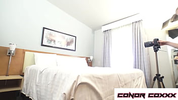 This skinny chick loves to get her ass played with