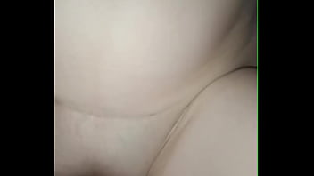 Pussy la novia de mi hermanastro quiere que me la folle y me cor dentro de su coño