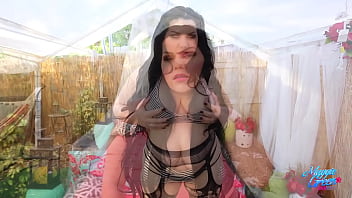 Outdoor pussy party maggie green sara jay & joslyn james make out