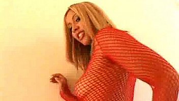 Blonde action with pussy creampie for isis