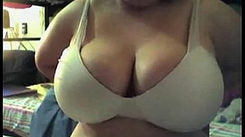 Busty bbw camgirl playing with her big amazing tits